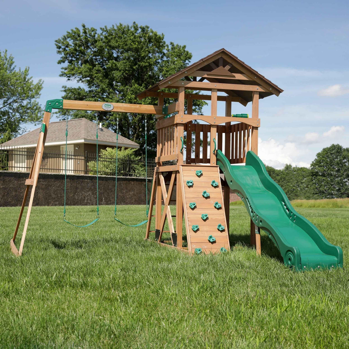 Backyard Discovery Lightning Ridge Swing Set.