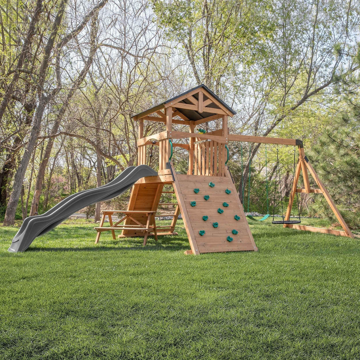 Backyard Discovery Endeavor II Swing Set.