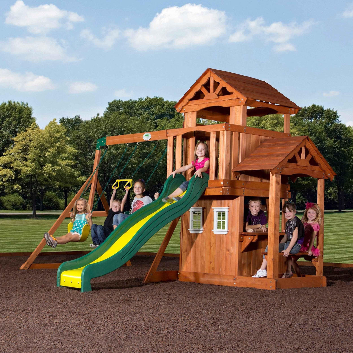 Backyard Discovery Tanglewood Swing Set.