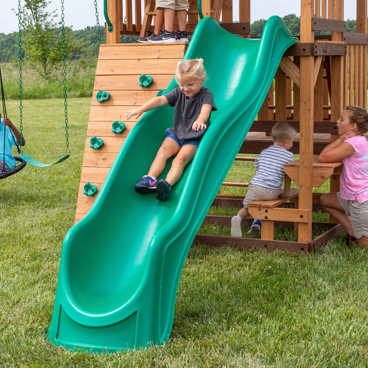 Backyard Discovery Highlander Swing Set.