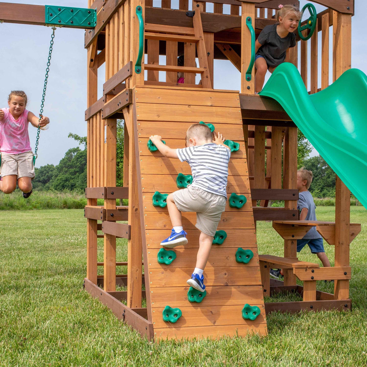 Backyard Discovery Highlander Swing Set.