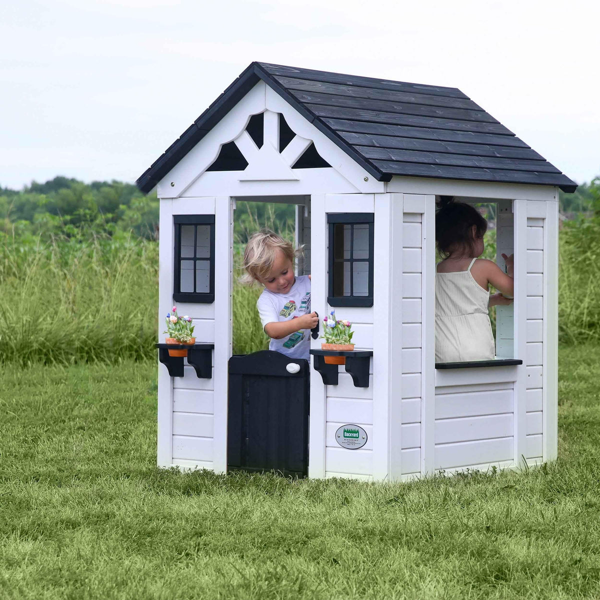 Backyard Discovery Sweetwater Playhouse - White.
