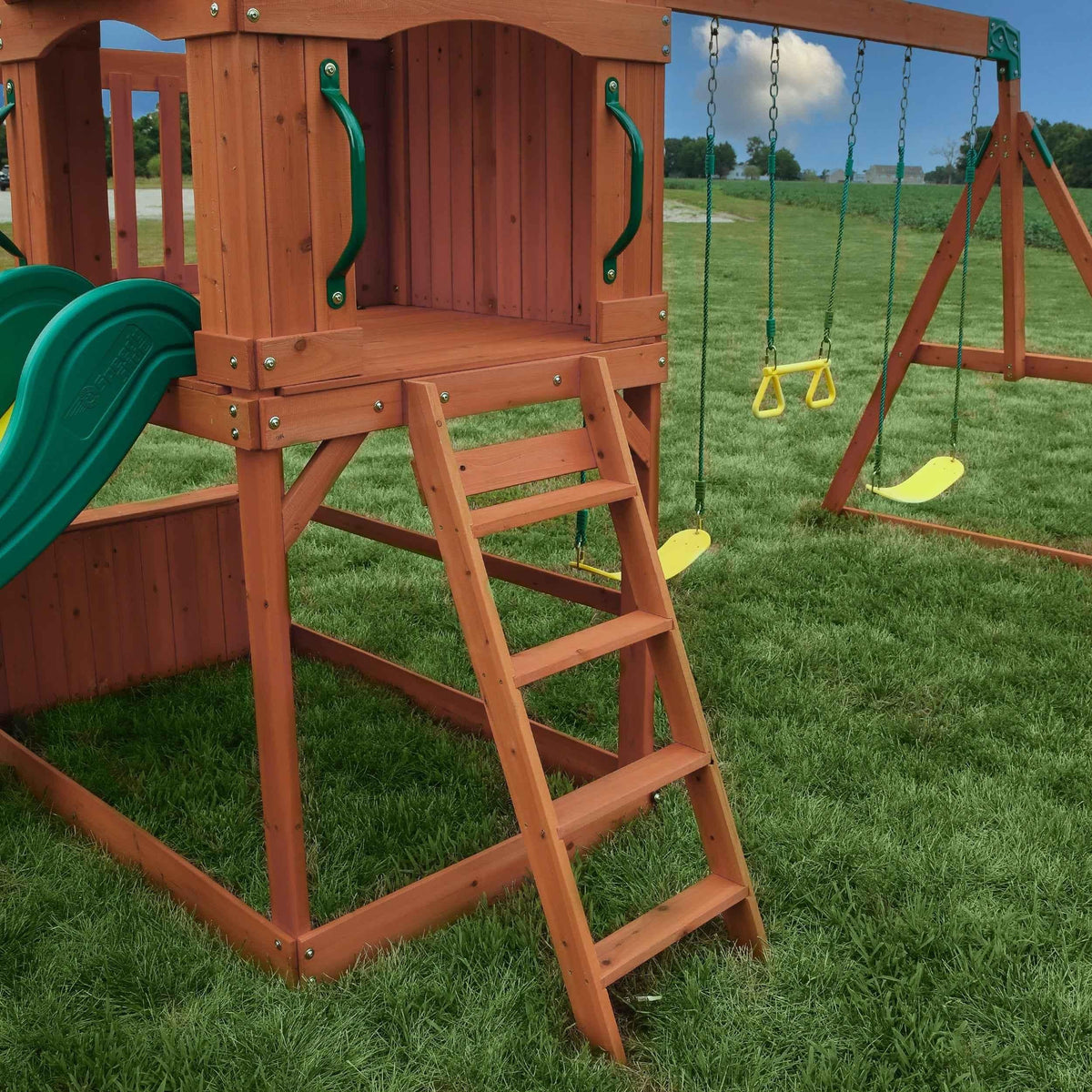 Backyard Discovery Atlantis Swing Set.